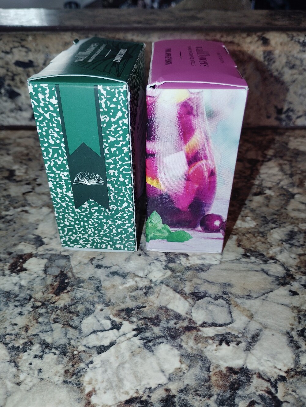 Bath & Body Works Wallflowers Refills - Pink & Green New - Picture 4 of 6